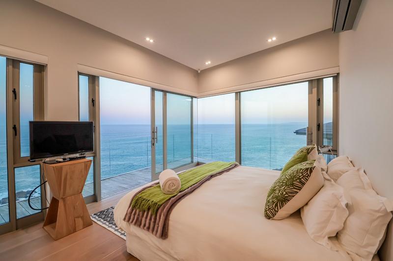 5 Bedroom Property for Sale in Pinnacle Point Golf Estate Western Cape